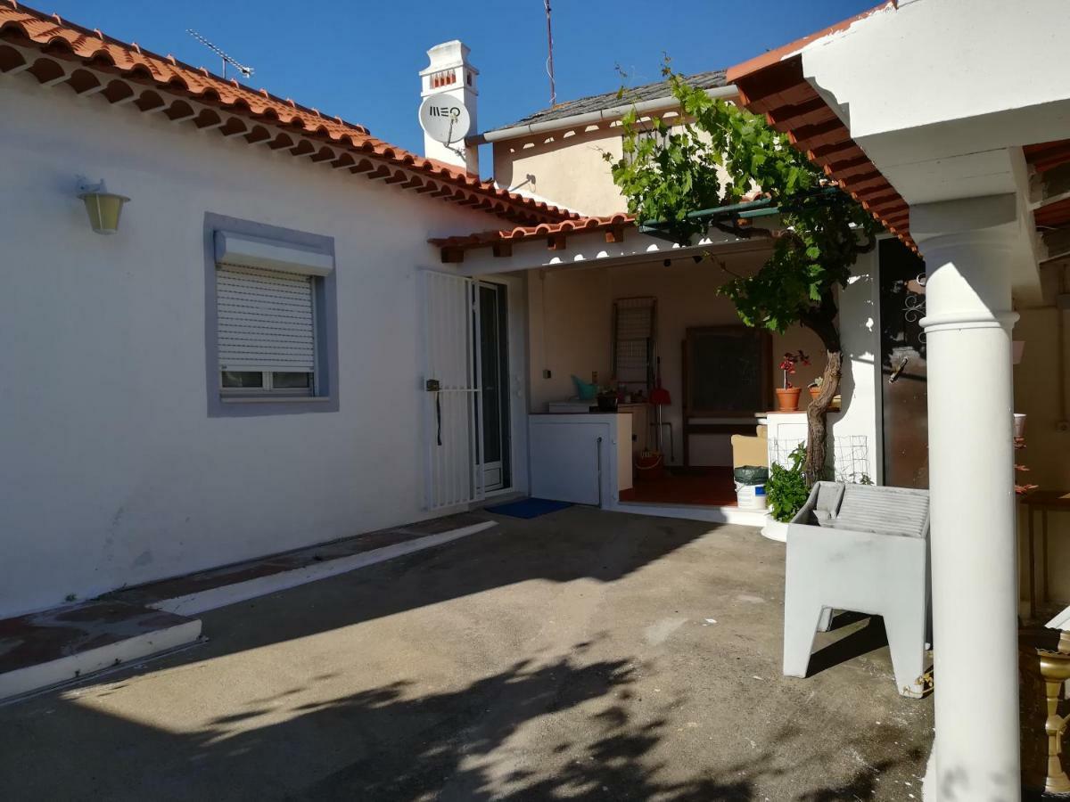 Casa Dos Pedro'S Guest House Vila Nova  Exterior photo